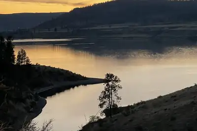 Image de Sunday Bay Get Away~ On Peaceful Lake Roosevelt