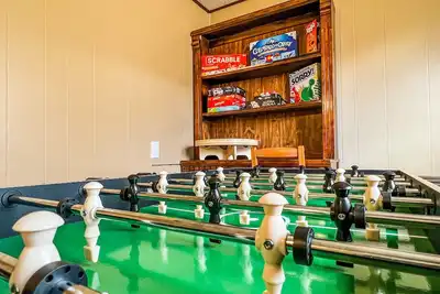Image de Comfy 3-Bedroom Home w/Game Room