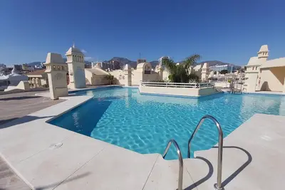 Image de Benalmádena: Appartement 2 chambres avec clim, piscine sur le toit