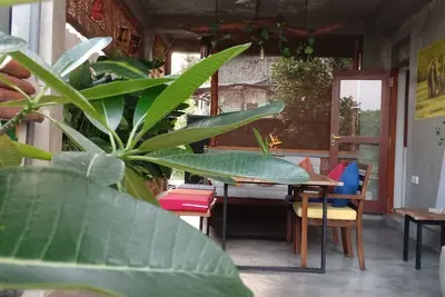 Image de eco friendly chalet with super close to great cinnamon hiking trails