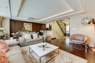 Image de Contemporary Duplex next to Selfridges