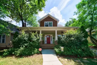 Image de South End Home: Pool + Spa+ Firepit+ Arcade