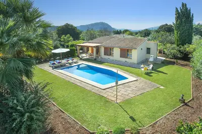Image de Villa Almendra Boi by Villa Plus