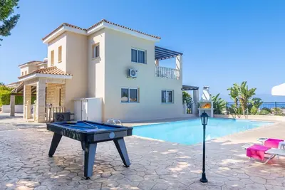 Image de Villa Antria by Villa Plus