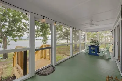 Image de Pinch Me ~ Waterfront Cottage, Fishing and Kayaking
