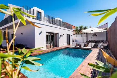 Image de Vacation home with private pool