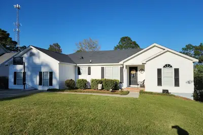 Image de Spacious Villa with swimming pool and game room