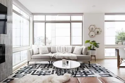 Image de Designer Urban Retreat w/ Rooftop Deck & Fireplace