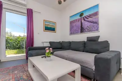 Image de Appartement Rea (90361-A1) - Kastel Stari