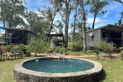 Image de Spacious modern bungalow only 10 minutes to Litchfield National Park