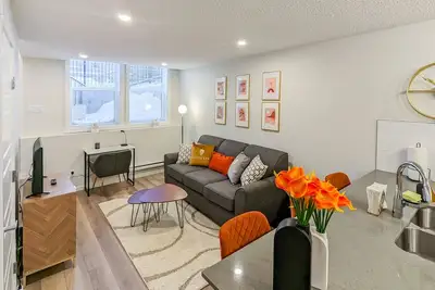 Image de New Apartments in Cranston by Globalstay