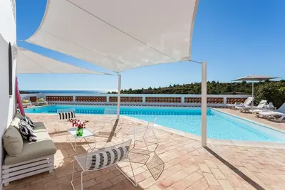 Image de One Life Lodge Ocean View Villa With Pool at the Beach
