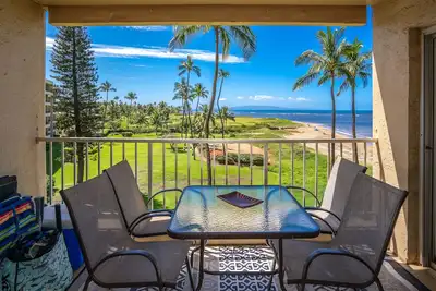 Image de Menehune Shores #422 Updated Unit, Wifi, Panoramic Ocean Views, Great Rates