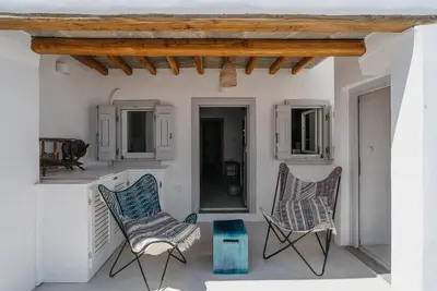 Villa 'Ailia Luxury' avec terrasse privée et balcon
