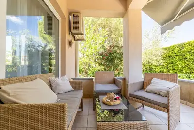 Image de Appartement spacieux avec WiFi, parking et climatisation