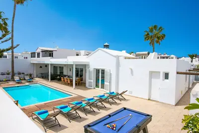 Image de Villa Ana Maria by Villa Plus