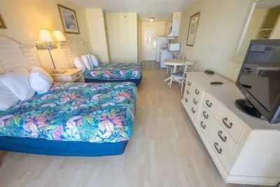 High-Floor Ocean View Newly Renovated!