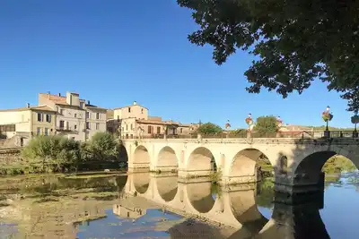 Image de Jolie maison de 2 chambres à Sommières