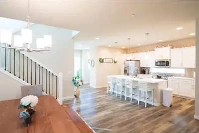 Image de Q House in South Hill, Puyallup - 5 Br\/2. 5 Bath