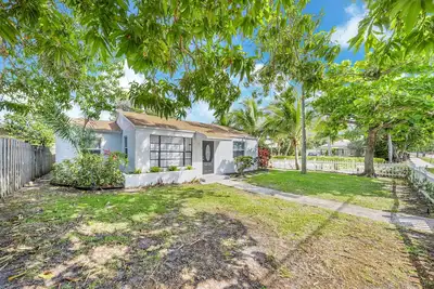 Image de Bright Airy Home Beach & Atlantic Ave + Golf Cart!