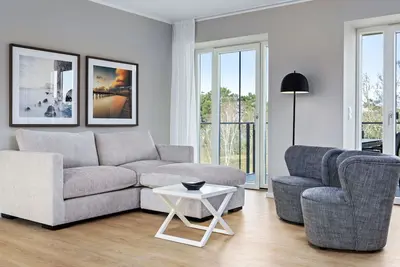 Image de Großes Komfort-apartment auf 102 qm mit Balkon und Zwei Bädern an der Ostsee! - Strandresidenzen