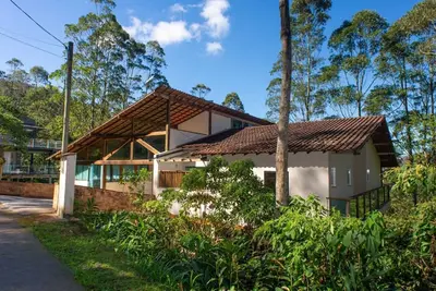 Image de Luxury and comfort in the middle of the Atlantic Forest.