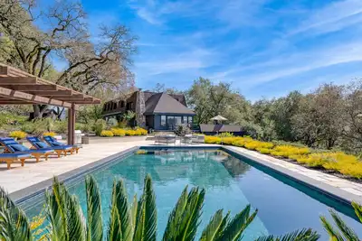 Image de Malvasia by AvantStay | Luxe Wine Country Retreat