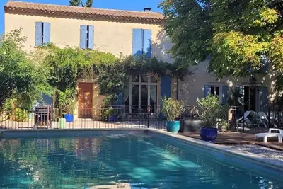 Image de Mas provençal 14 personnes à 5 minutes de l'Isle-sur-la sorgues