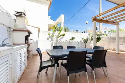 Image de Villa avec parking au centre du village by AlgarveManta (10v3)