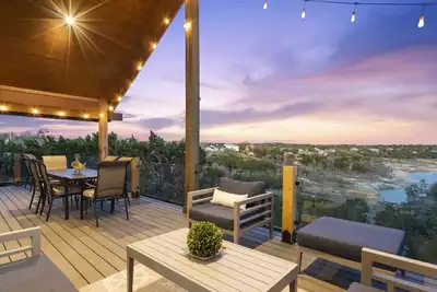 Image de The Sanctuary at Canyon Lake | 3 Bed, 3 Bath