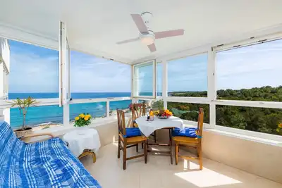 Image de Top Beach Apartment Marina Park Avec piscine, vue sur la mer, climatisation et Wi-Fi rapide