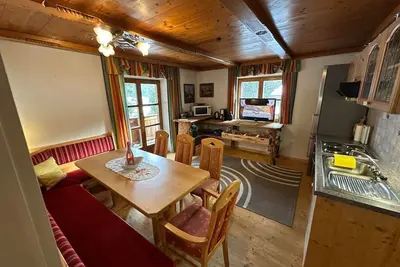 Image de Appartement mit 2 Zimmer 4-7 Pers. - Landhaus Brunneck - Fam. Werlberger
