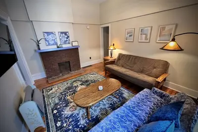 Image de Beautiful 2 bedroom first floor apartment in downtown Sandusky