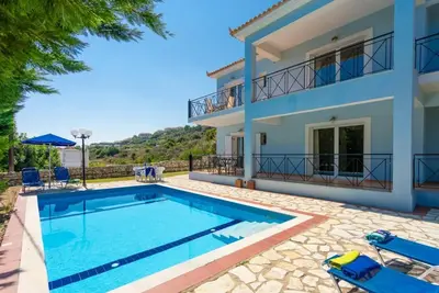 Image de Ionian Sea Villas - Neuf Chambres Villa, Couchages 24
