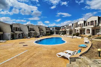 Image de Family apartment with pool