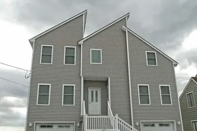 Image de Rent this Creek Front home Summer weekly or winter. Anytime is the right time.