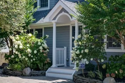 Image de 5 bedroom accommodation in High Bar Harbor