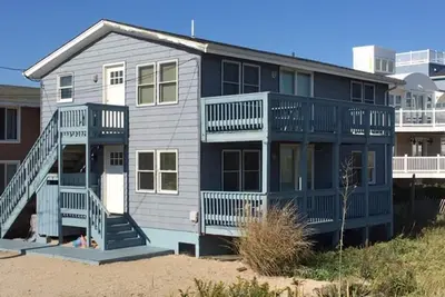 Image de Ocean Front Duplex Brant Beach 2nd floor