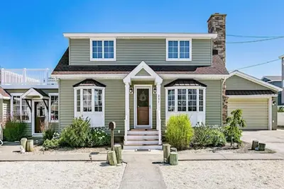 Image de Amazing home in Surf City with 4 Bedrooms, Internet and WiFi