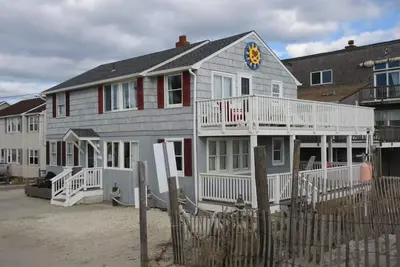Image de Oceanfront Duplex, 3 Bedrooms, 1 1/2 Baths