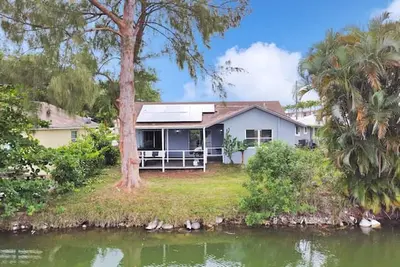 Image de Lakefront Heaven ★ Minutes to Hallandale Beach ★