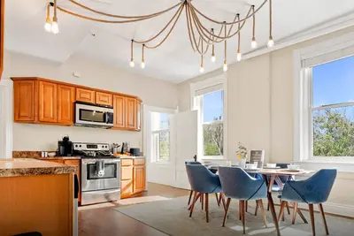 Image de King Sleep8 4Bed 2br 2 Ba Swepson Hideaway 202