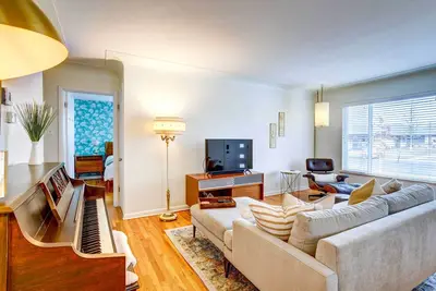 Image de Near Denver Zoo: Home w/ Furnished Patio!