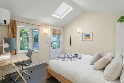 Image de Downtown Palo Alto Gem! Cute, Spotless Guest House