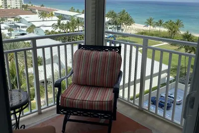 Image de Oceanfront Condominium