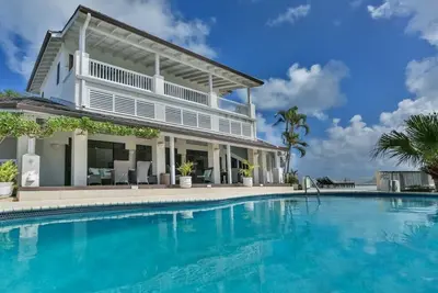 Image de Sprawling three bedroom villa - Tamarind Villa