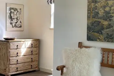 Image de New Remodel Vintage Curated Canyon House w\/Views