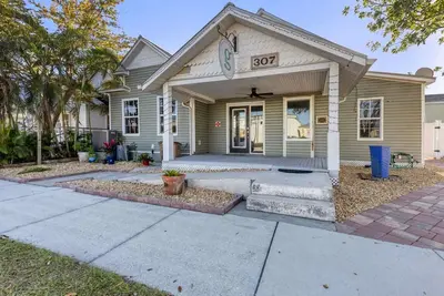 Image de 5 Star Condo on Orlando’s most Exclusive Charlotte Harbor Area, Charlotte County Condo 5857