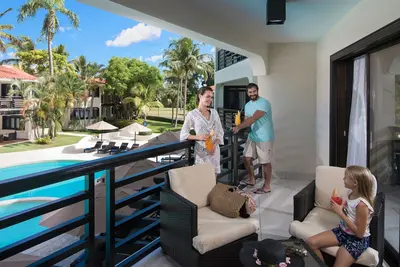 Image de ALL_INCLUSIVE Luxurious Resort - 2b/2b Sleeps 6