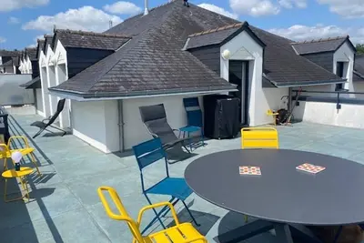 Image de Joli Toit Terrasse Port De St Goustan Emplacement Ideal Au Calme